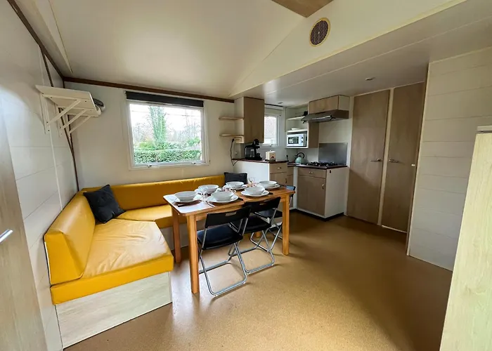 Paris Ile Du Roi 2* Triel-sur-Seine